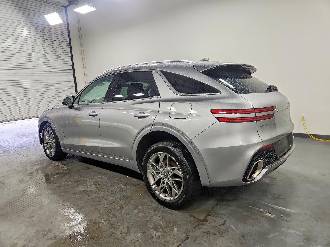 2025 GENESIS GV70