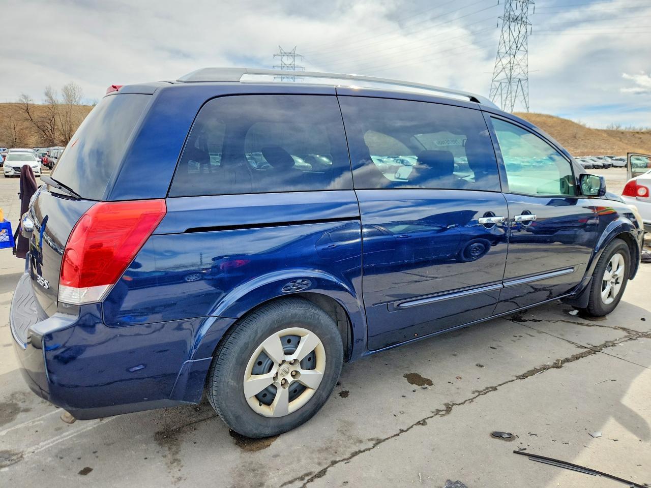 2009 NISSAN Quest