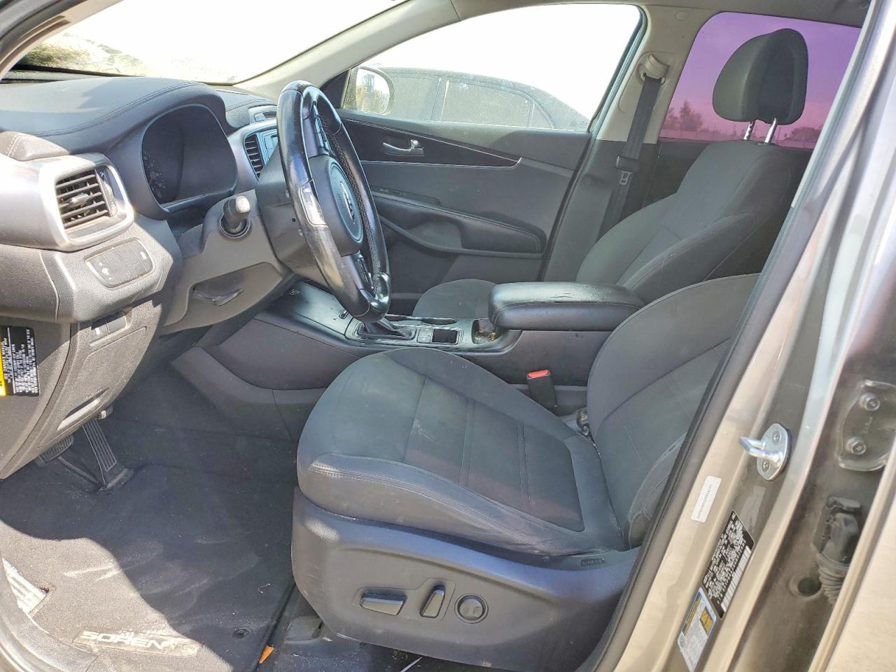 2016 KIA SORENTO