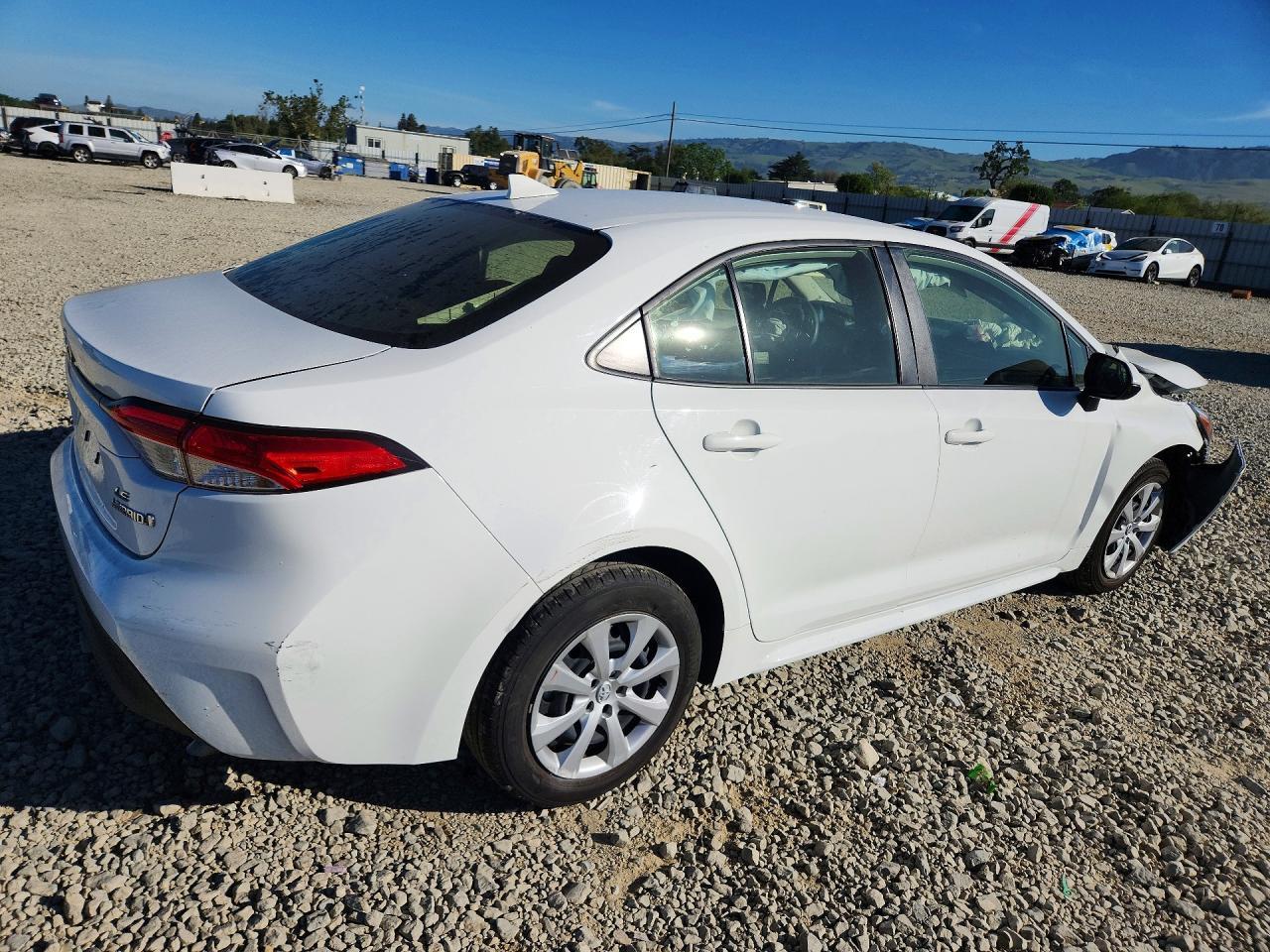 2023 TOYOTA COROLLA