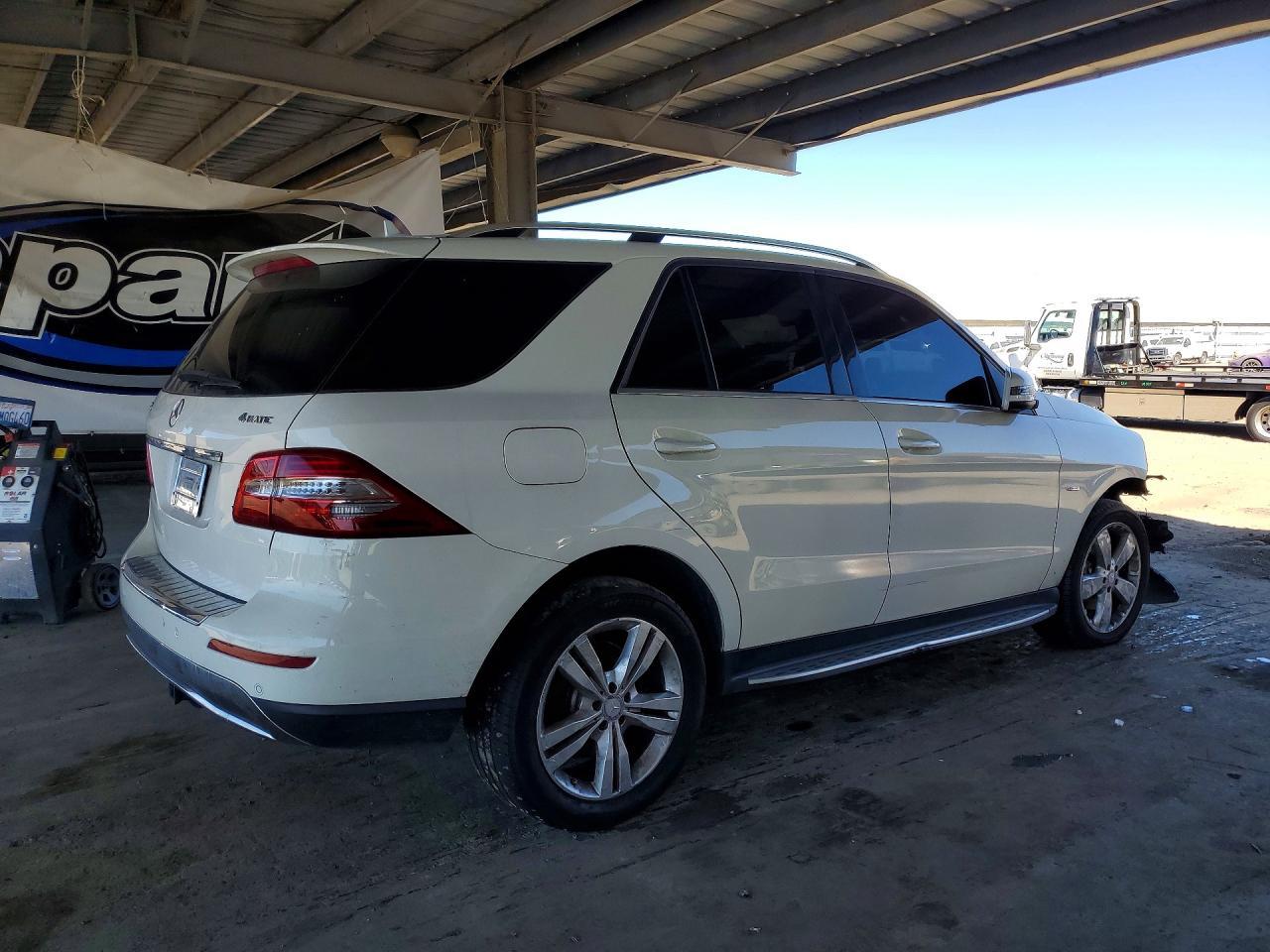 2012 MERCEDES-BENZ ML-Class