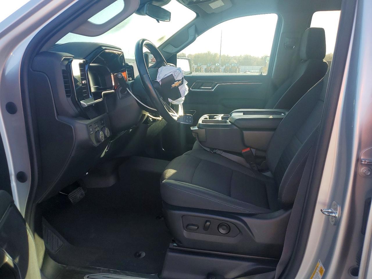 2022 CHEVROLET Silverado