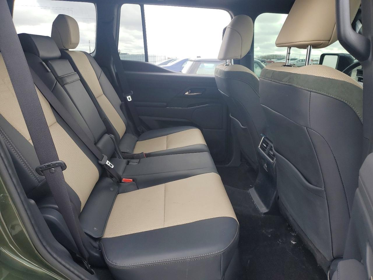 2024 LEXUS GX 550