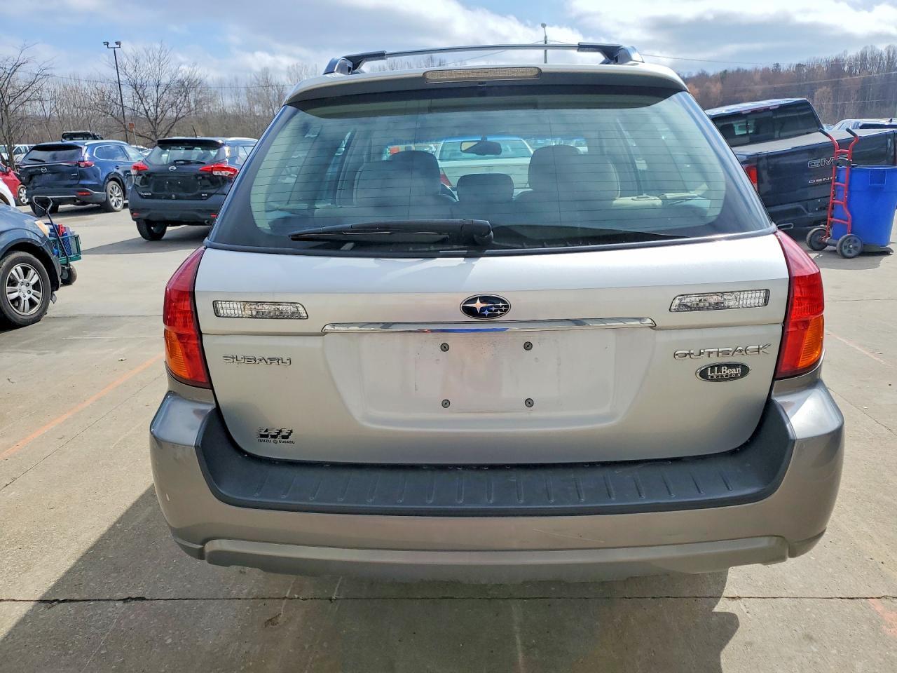 2006 SUBARU Outback