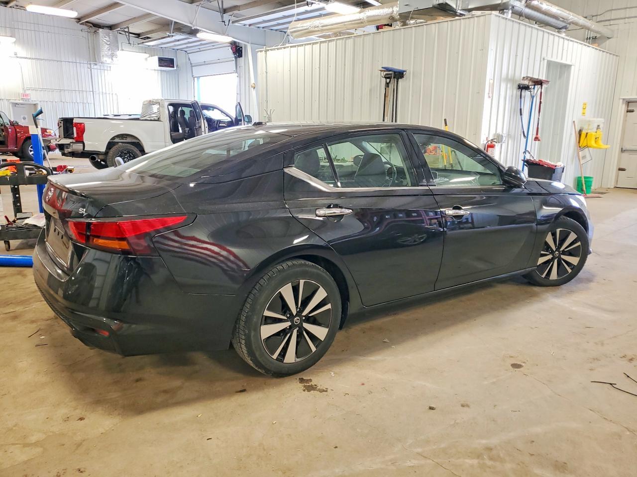 2019 NISSAN ALTIMA