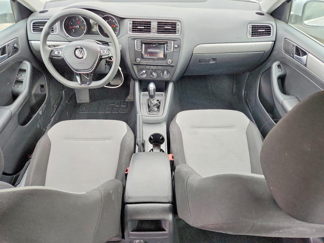 2017 VOLKSWAGEN JETTA