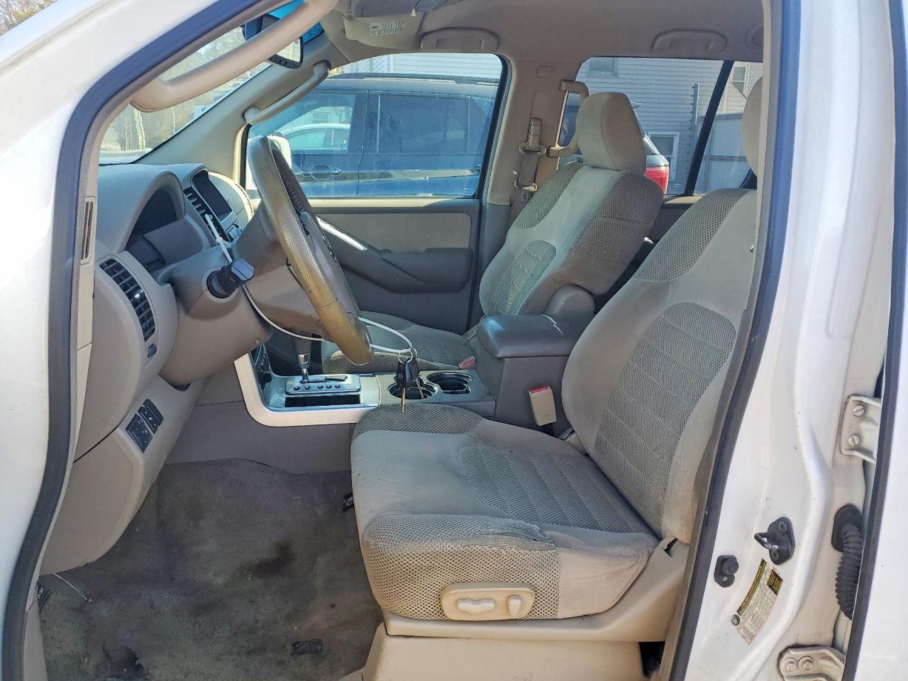 2011 NISSAN PATHFINDER