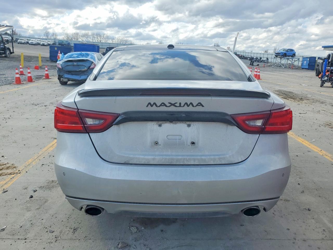 2018 NISSAN Maxima