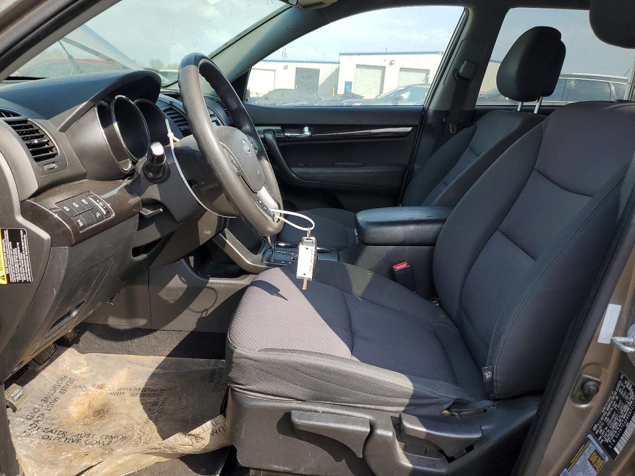 2013 KIA SORENTO
