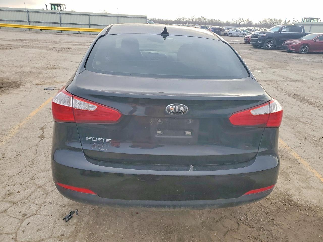 2016 KIA FORTE