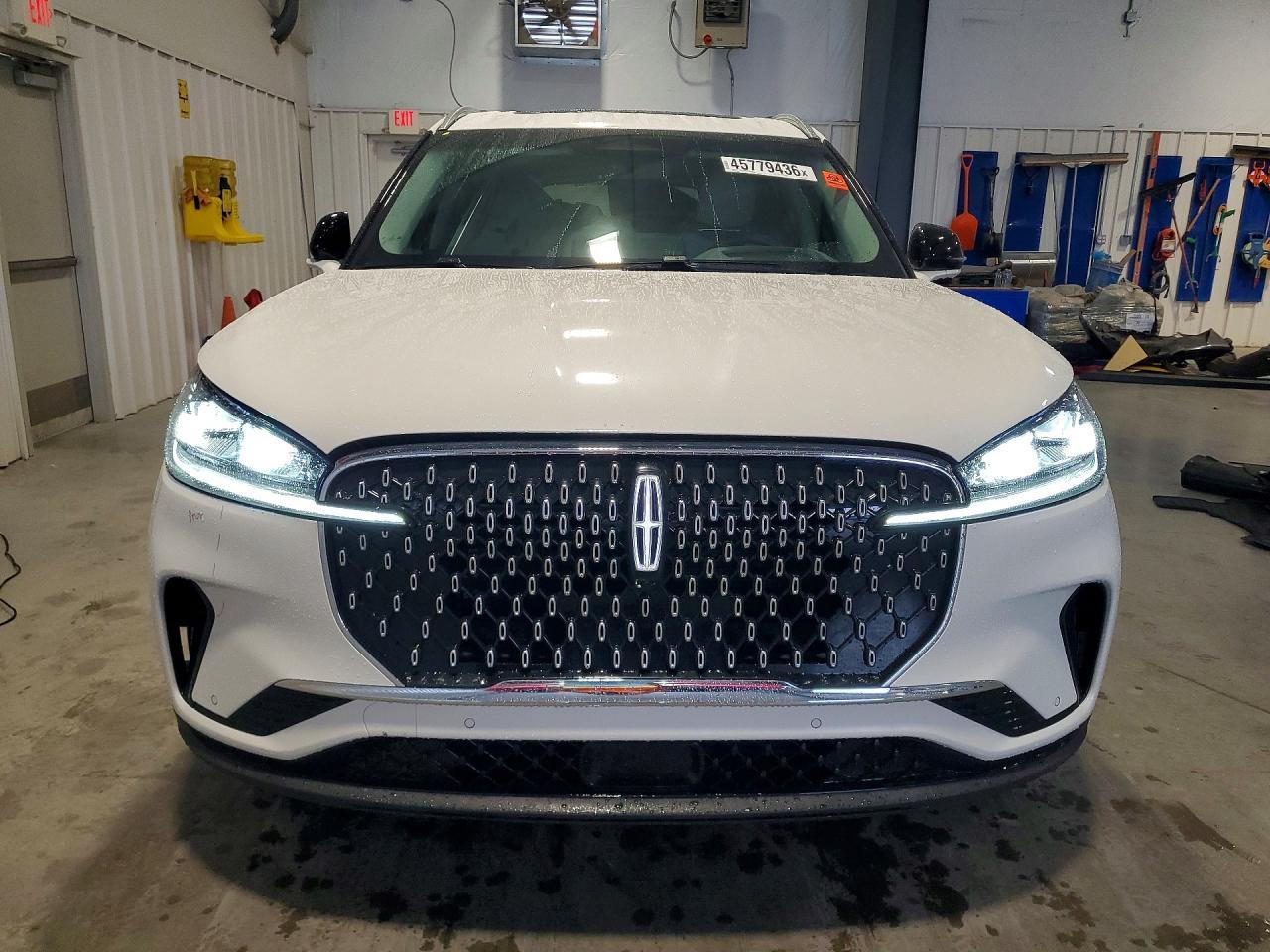 2025 LINCOLN Aviator