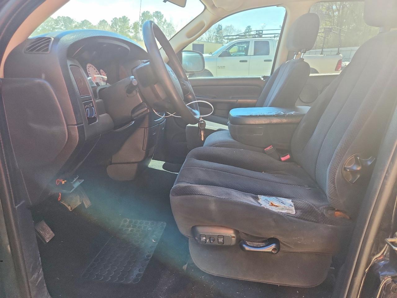 2005 DODGE RAM 1500
