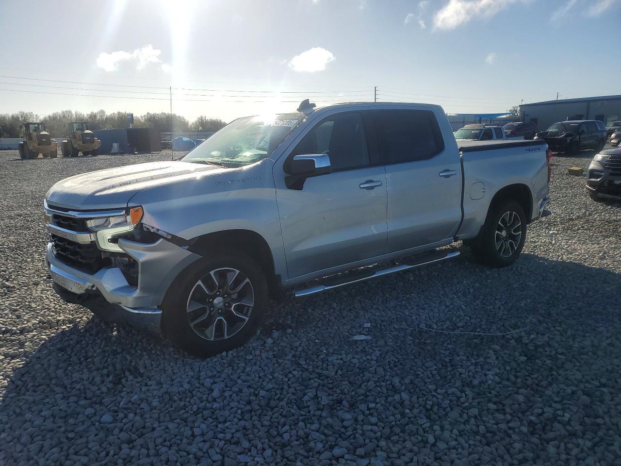 2022 CHEVROLET Silverado