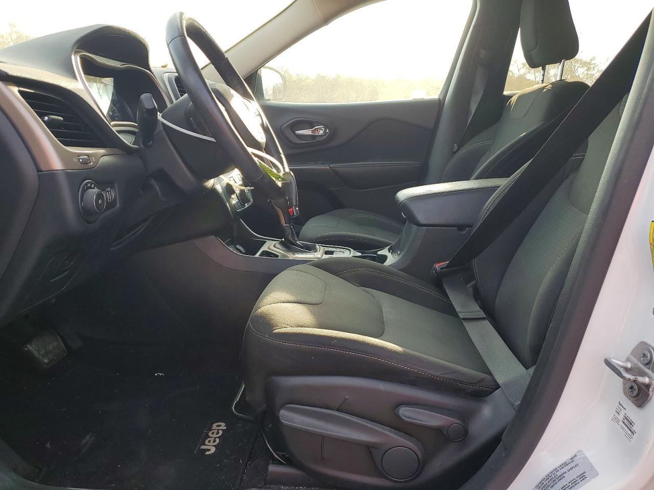2016 JEEP CHEROKEE