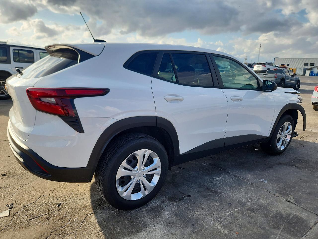 2026 CHEVROLET TRAX