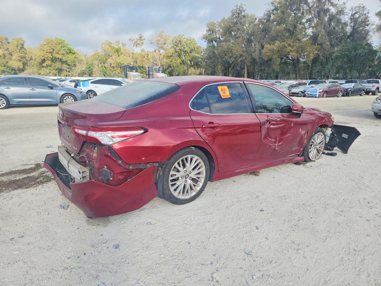 2018 TOYOTA CAMRY