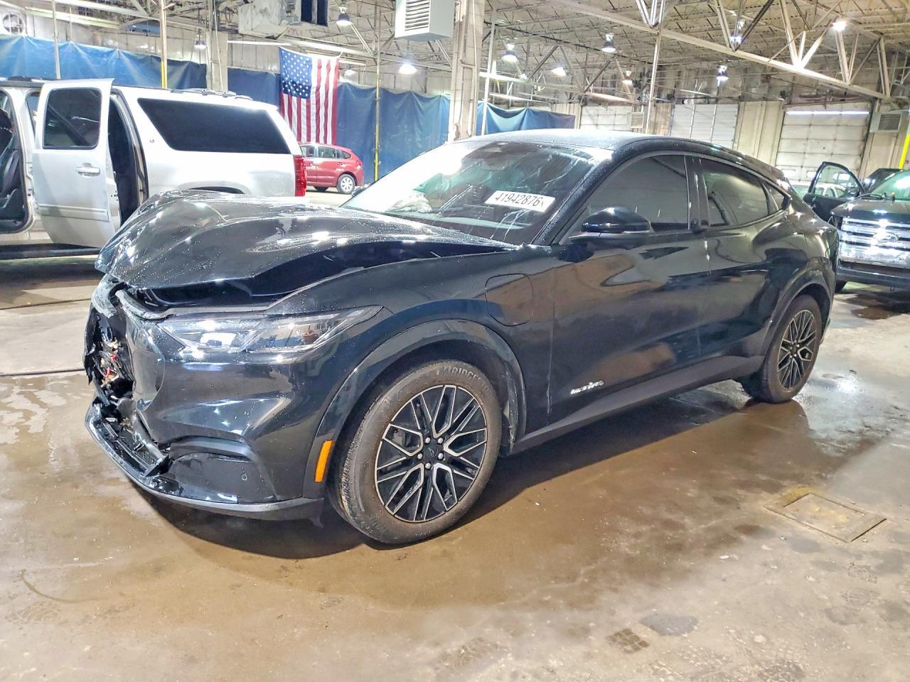 2025 FORD Mustang Mach-E