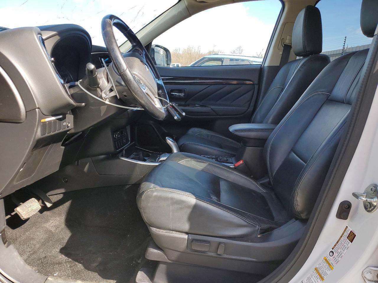 2018 MITSUBISHI outlander