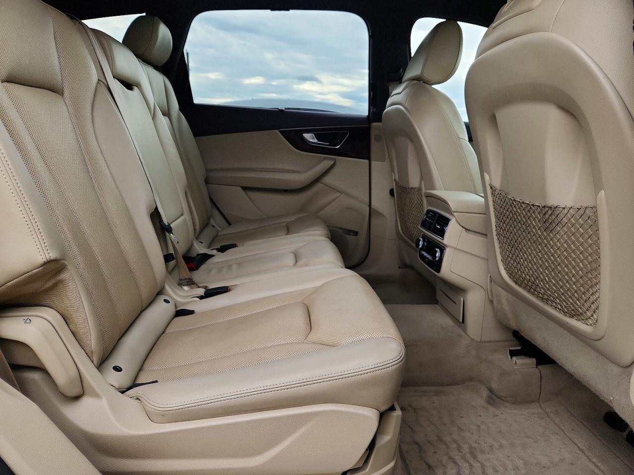 2017 AUDI Q7