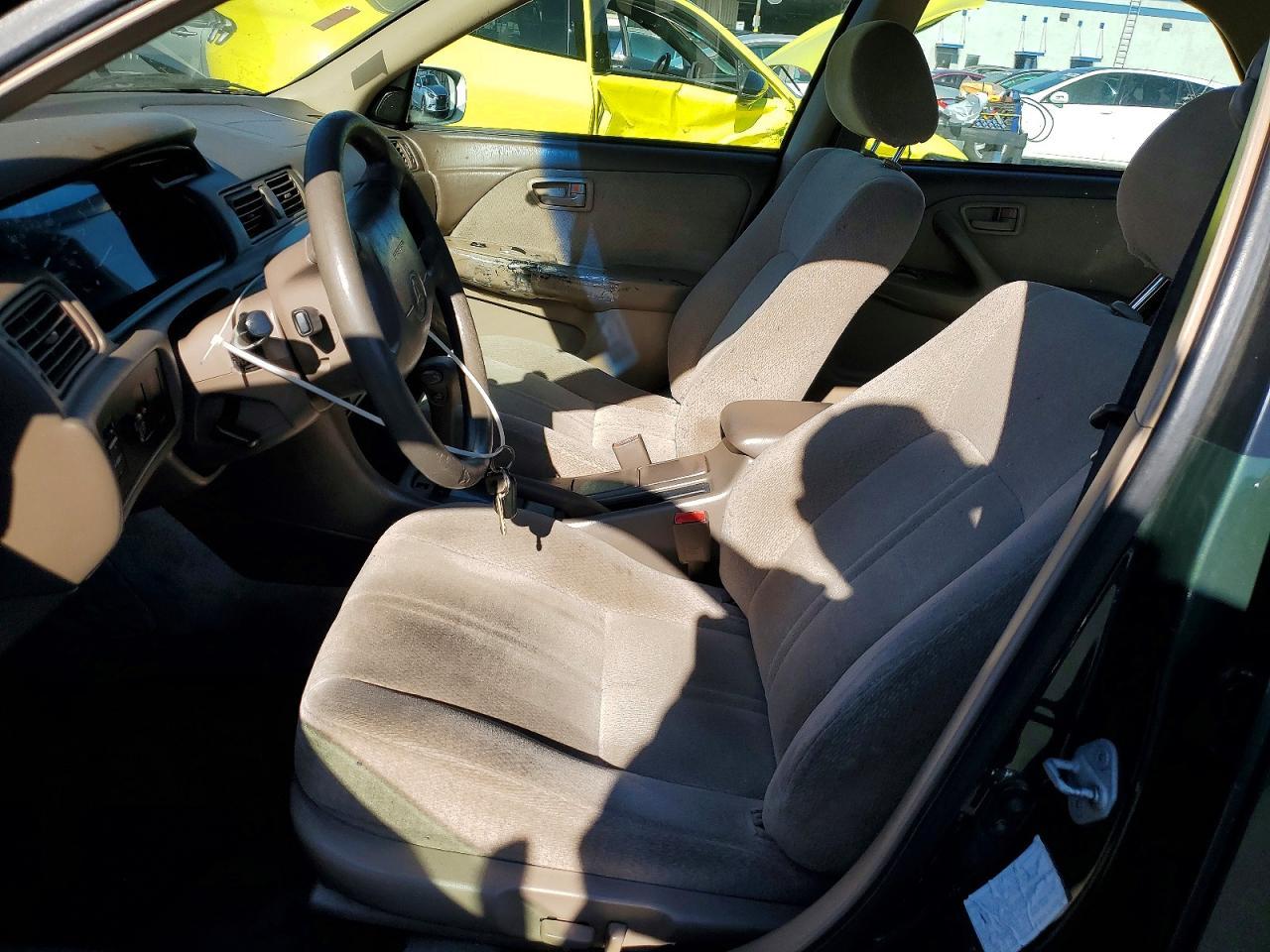 2001 TOYOTA CAMRY
