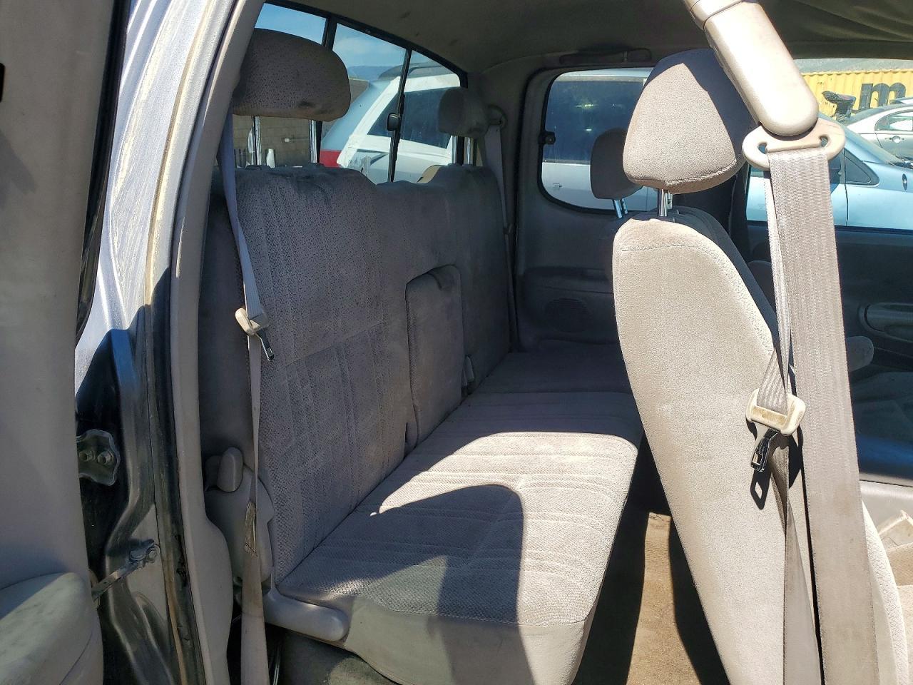 2000 TOYOTA TUNDRA