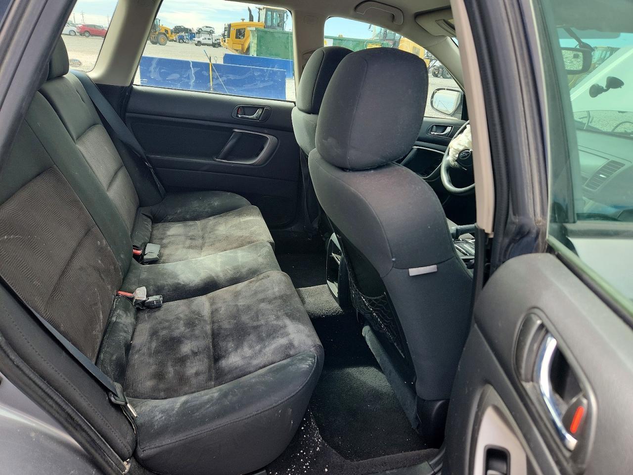 2008 SUBARU Outback