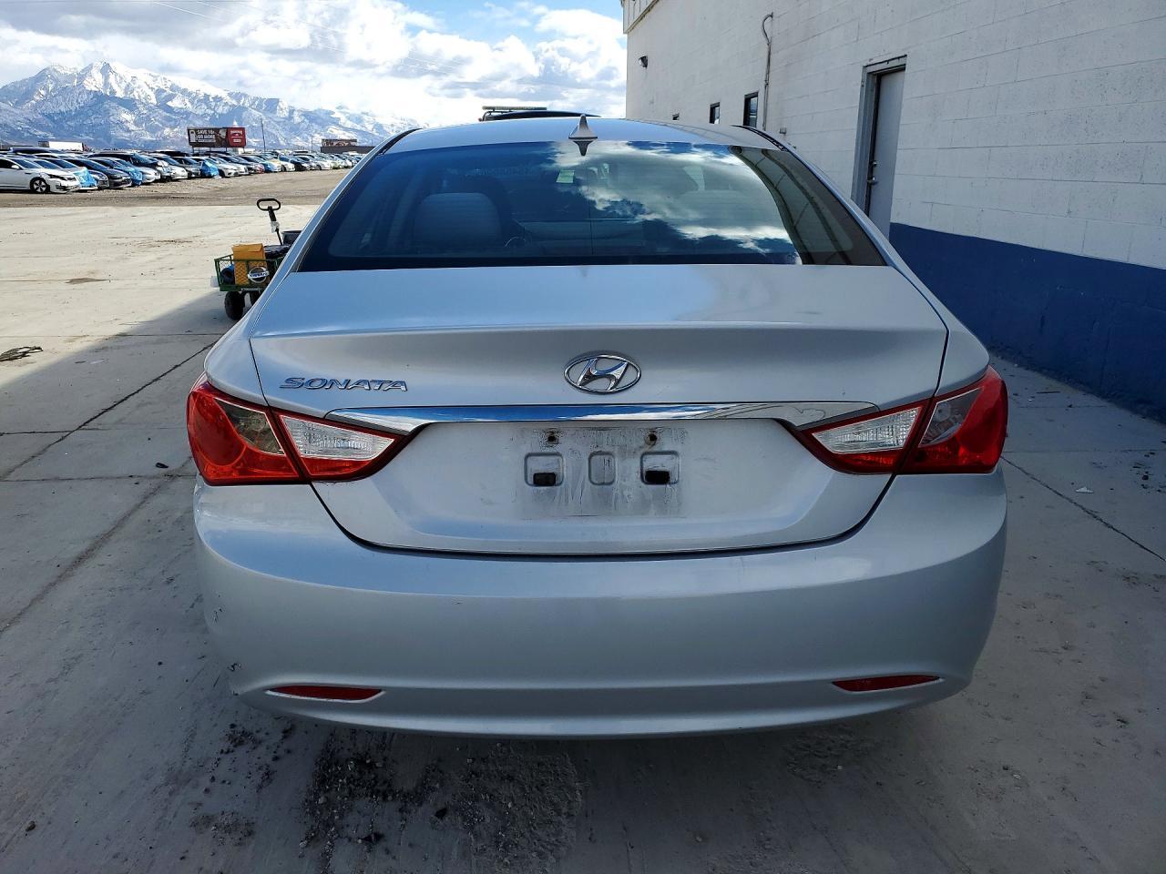 2012 HYUNDAI SONATA