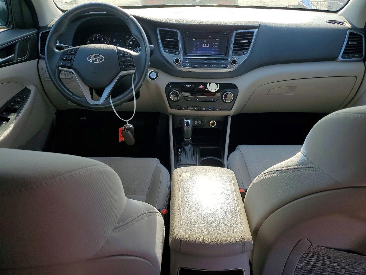 2017 HYUNDAI TUCSON