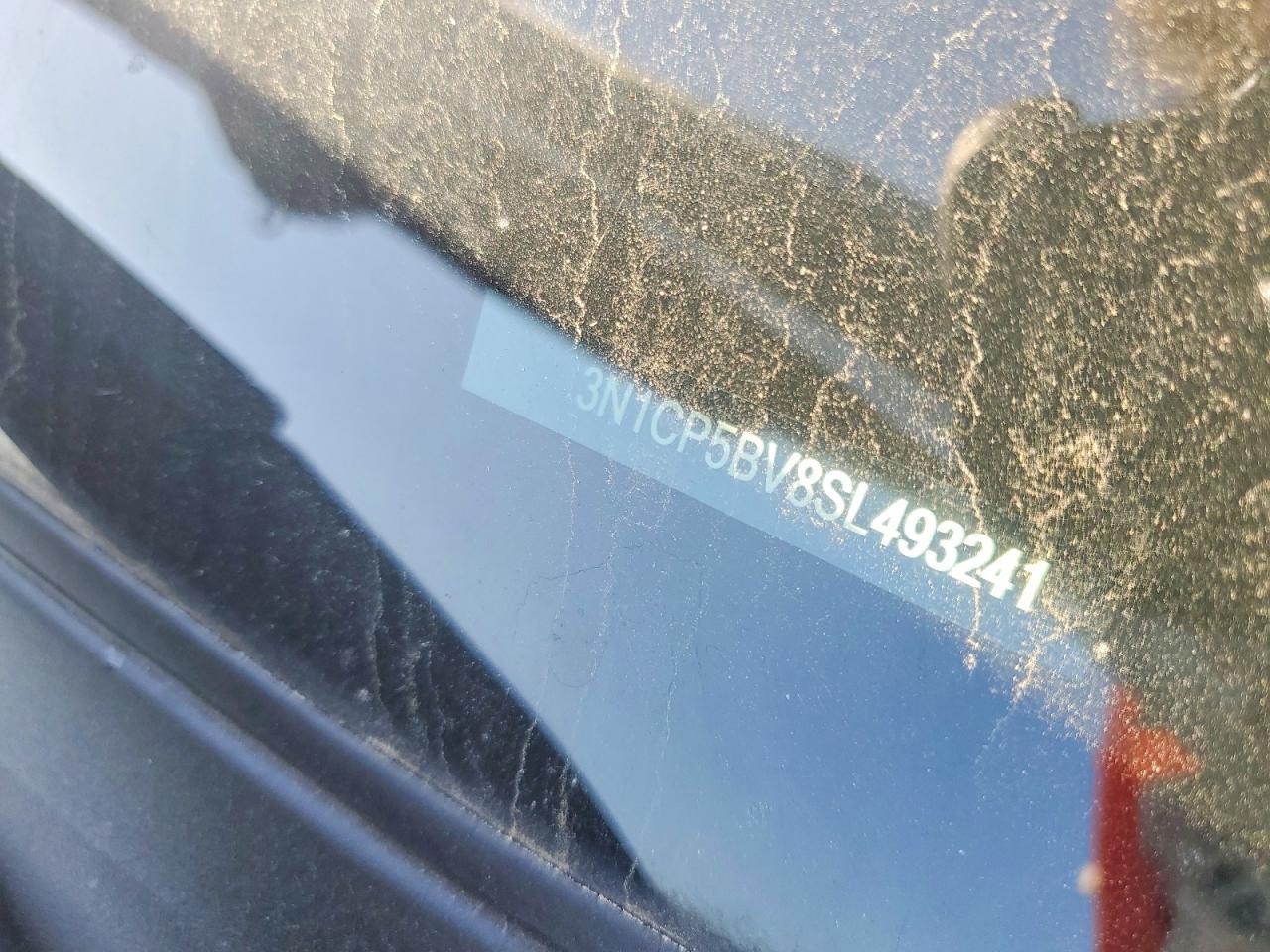 2025 NISSAN KICKS