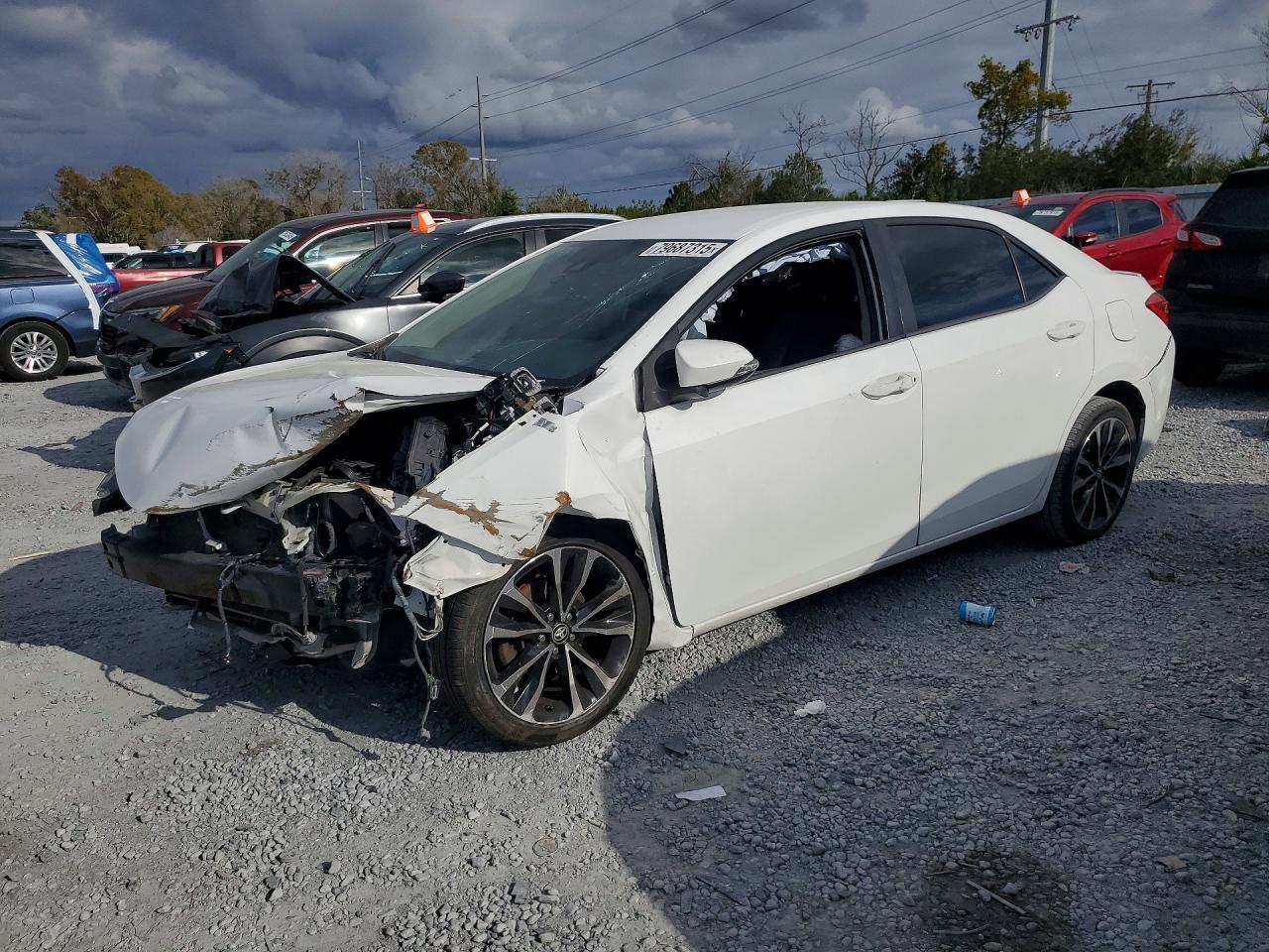 2017 TOYOTA COROLLA