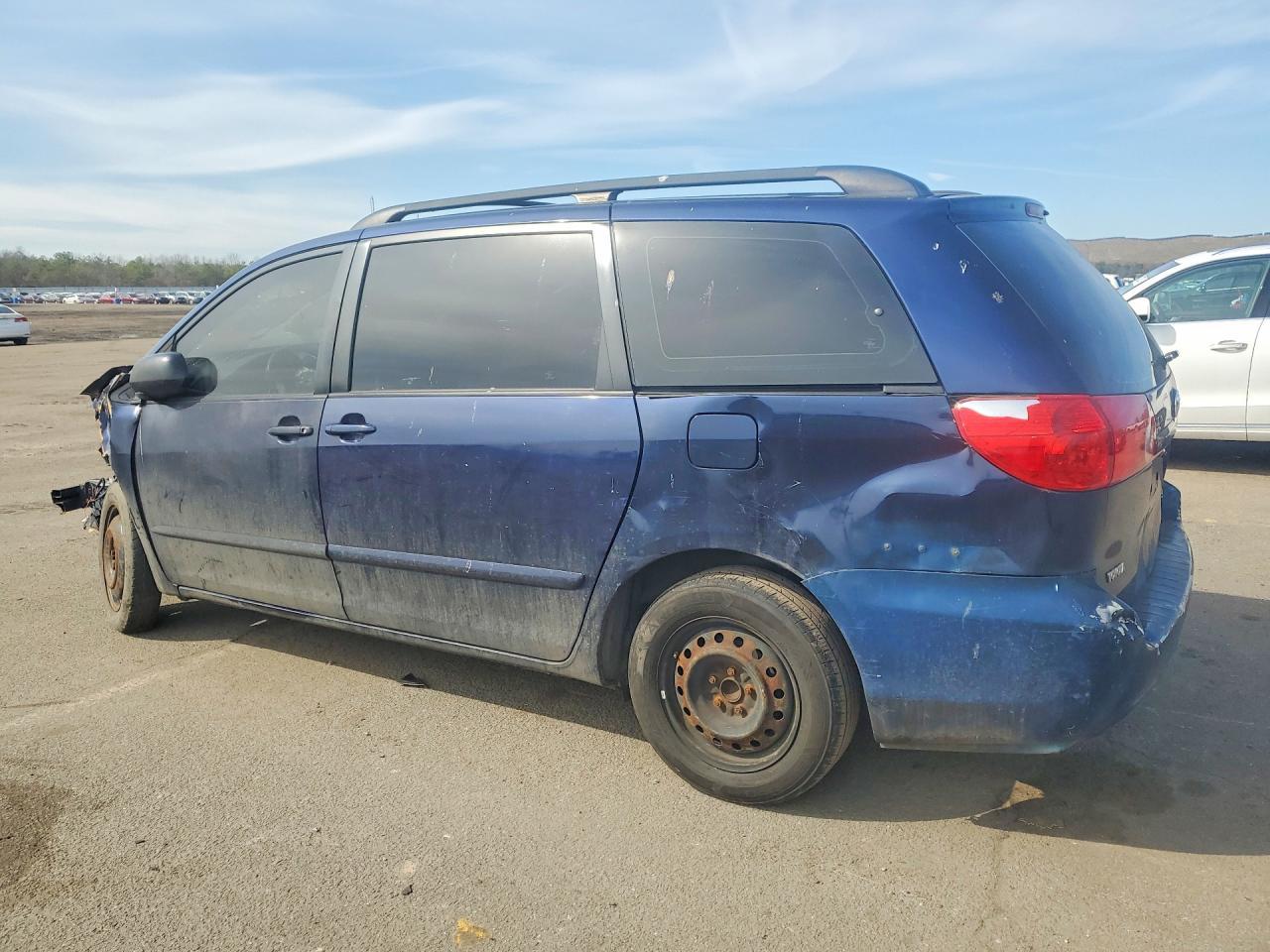 2007 TOYOTA SIENNA