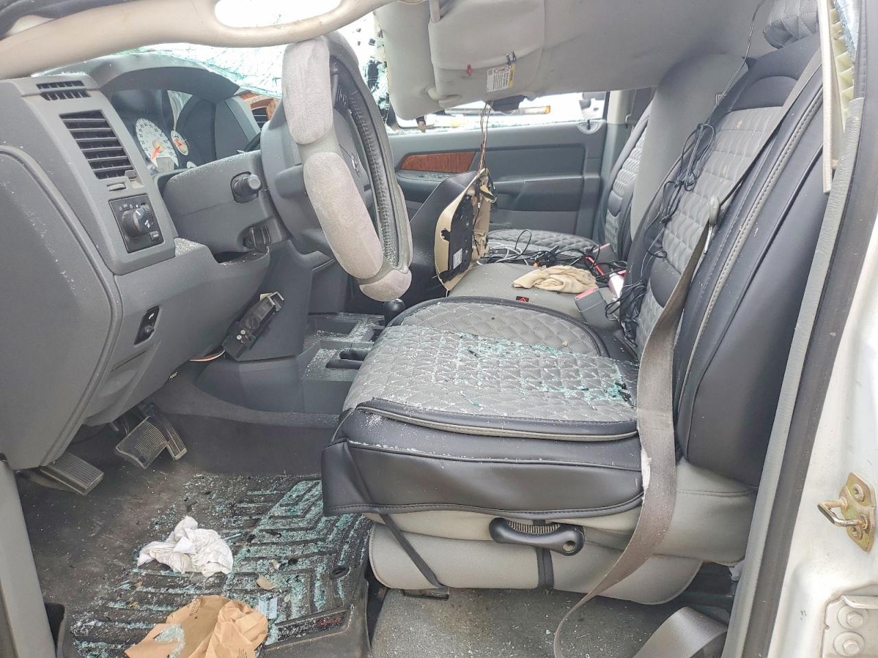 2006 DODGE Ram 2500