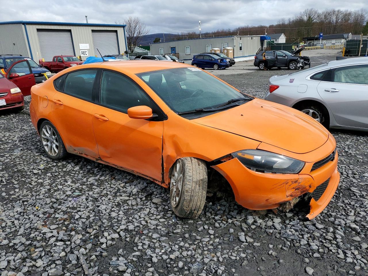2013 DODGE Dart