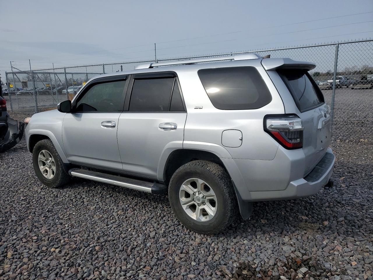 2014 TOYOTA 4Runner