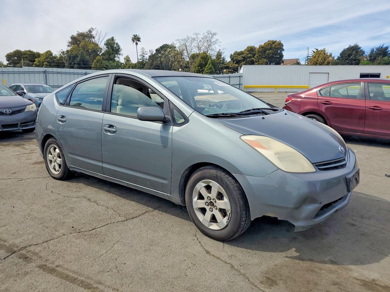 2004 TOYOTA PRIUS