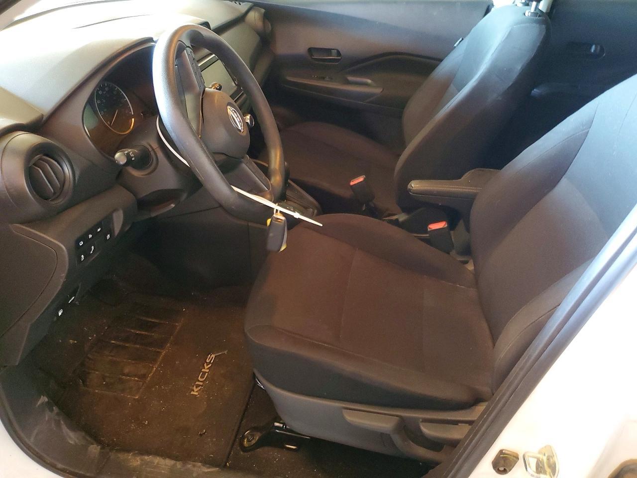 2024 NISSAN KICKS