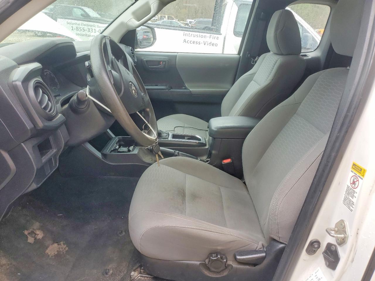 2017 TOYOTA TACOMA