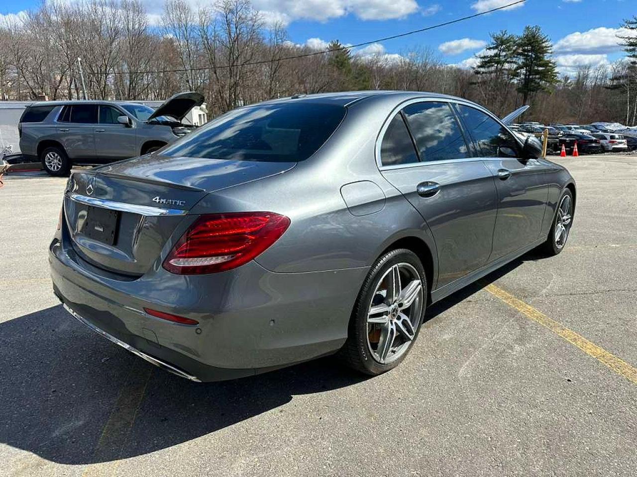 2018 MERCEDES-BENZ E-Class