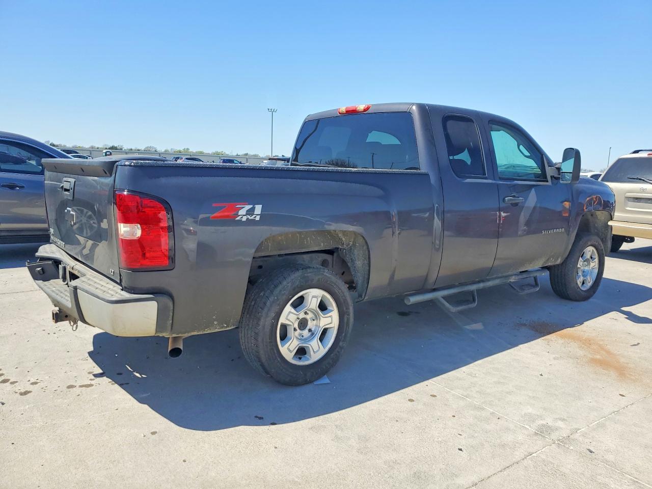 2011 CHEVROLET SILVERADO 1500