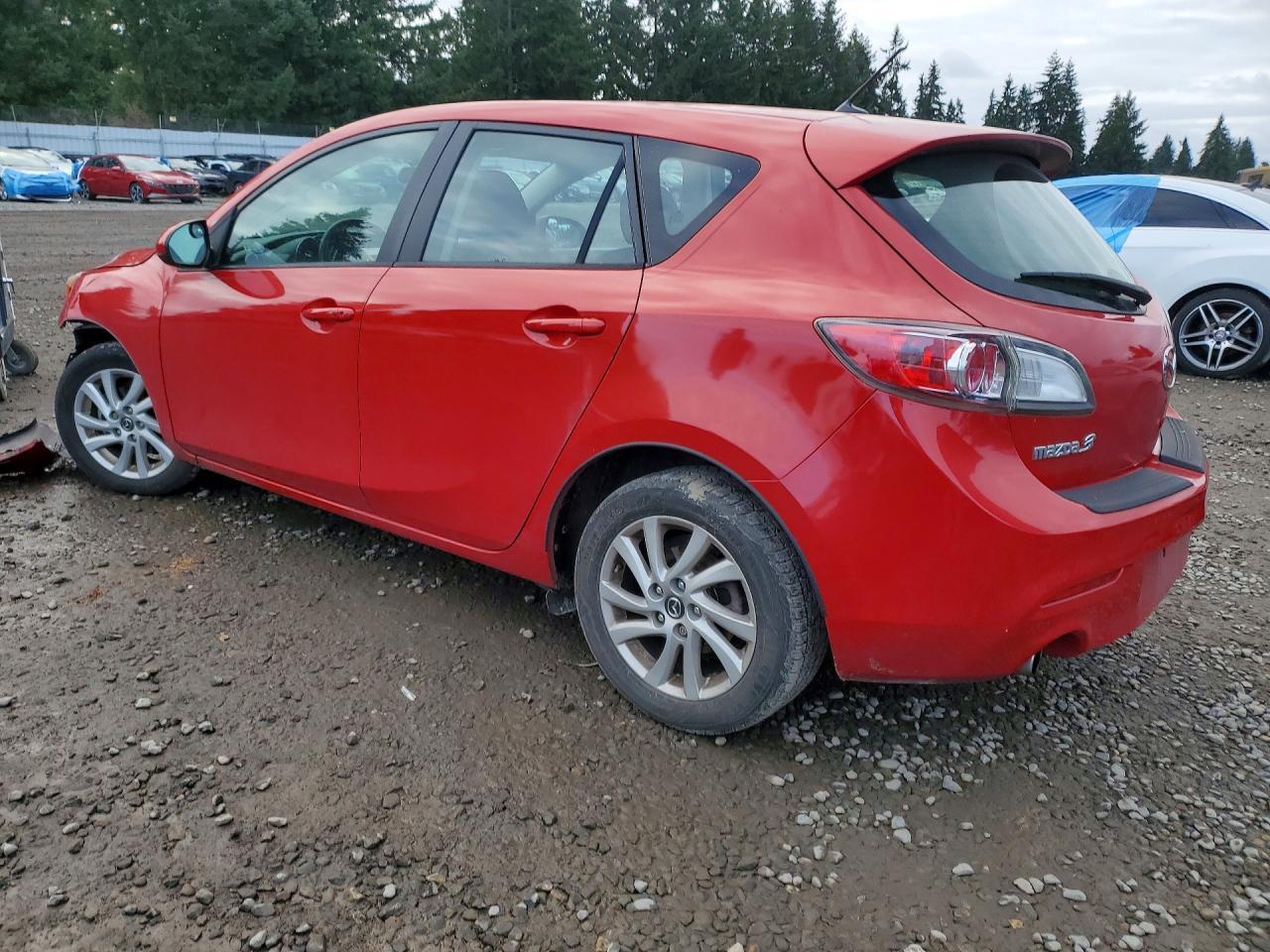 2013 MAZDA 3