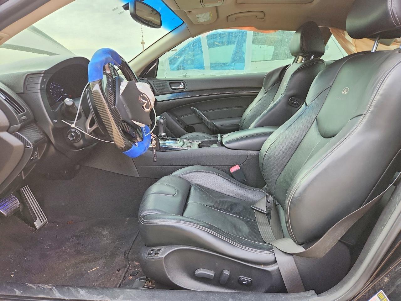 2012 INFINITI G37