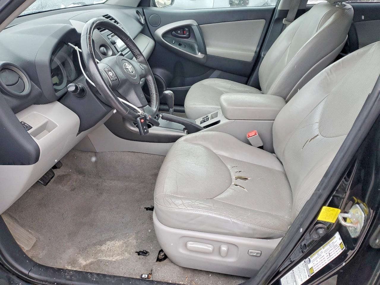 2012 TOYOTA RAV4
