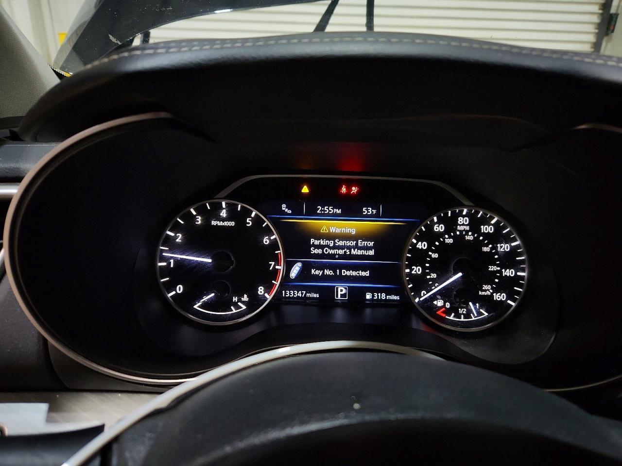 2017 NISSAN Maxima