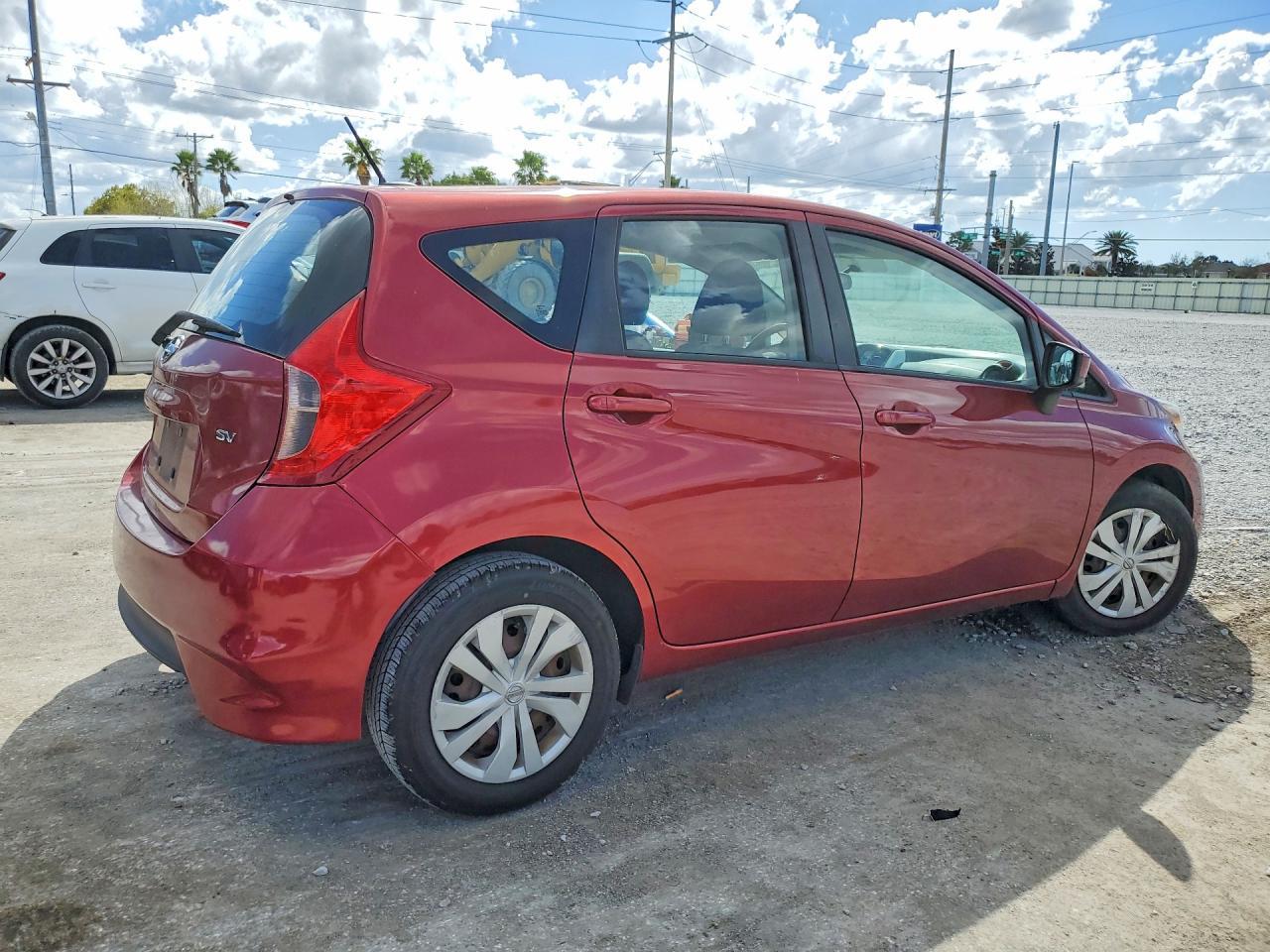 2018 NISSAN Versa Note