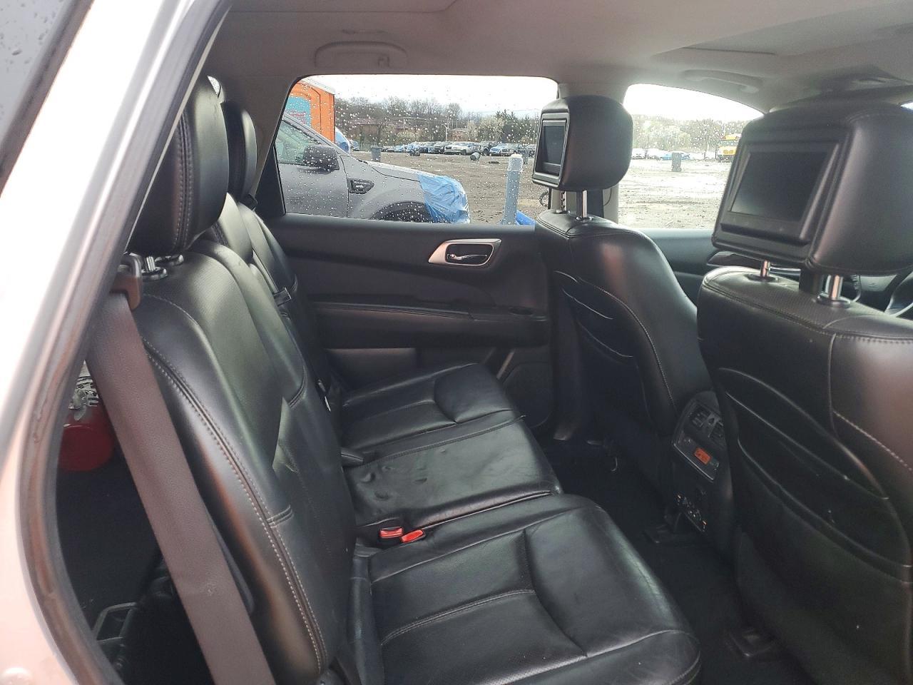 2013 NISSAN PATHFINDER