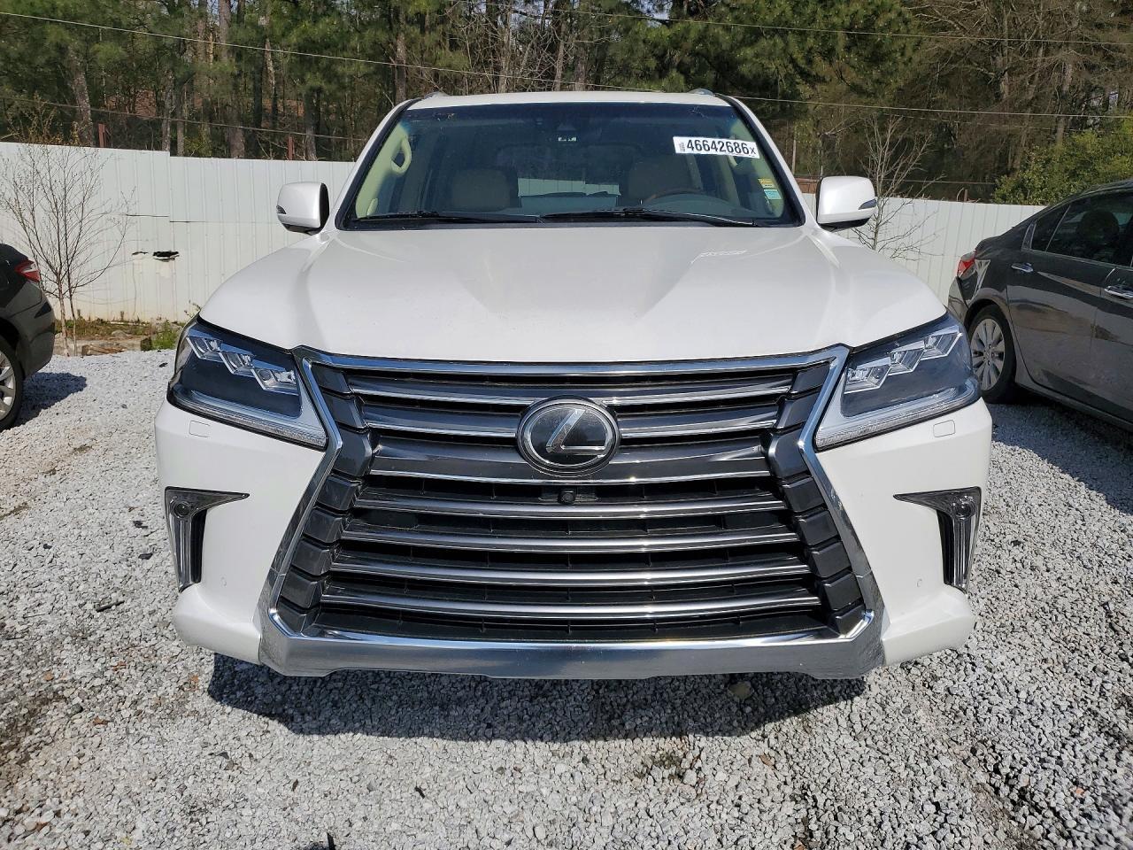 2019 LEXUS LX 570