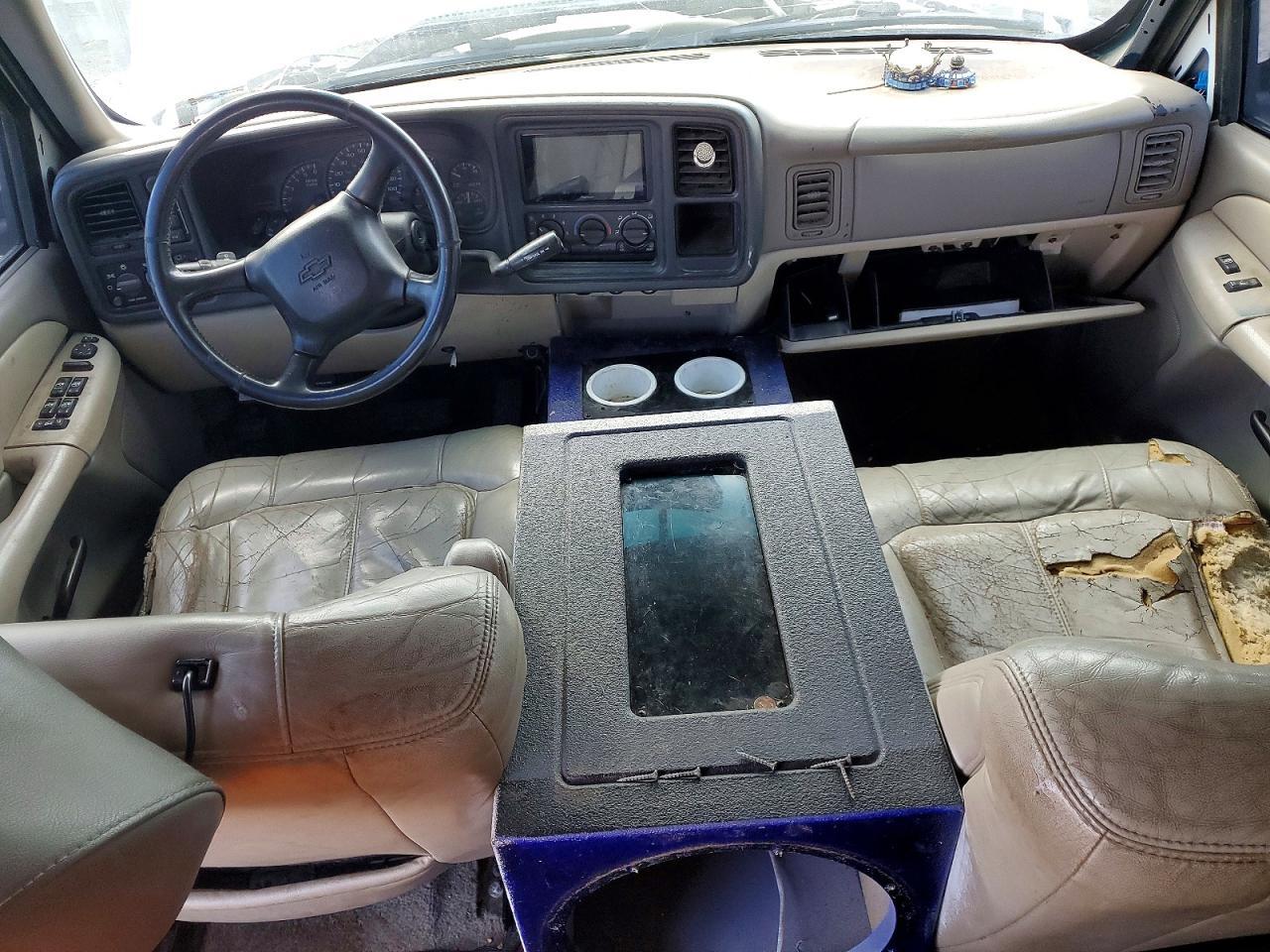 2002 CHEVROLET Tahoe