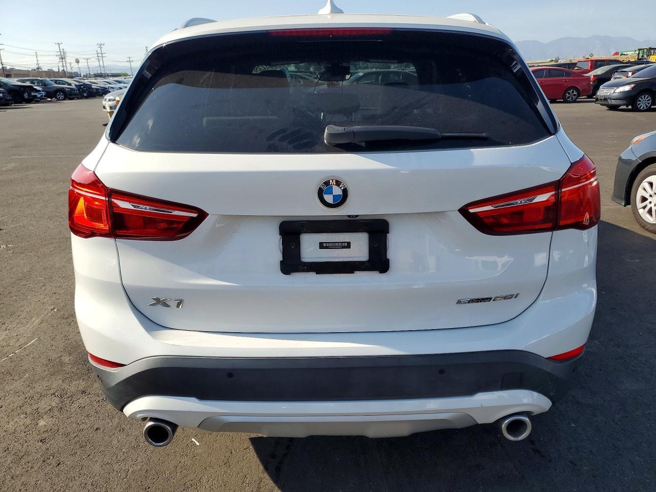 2020 BMW X1