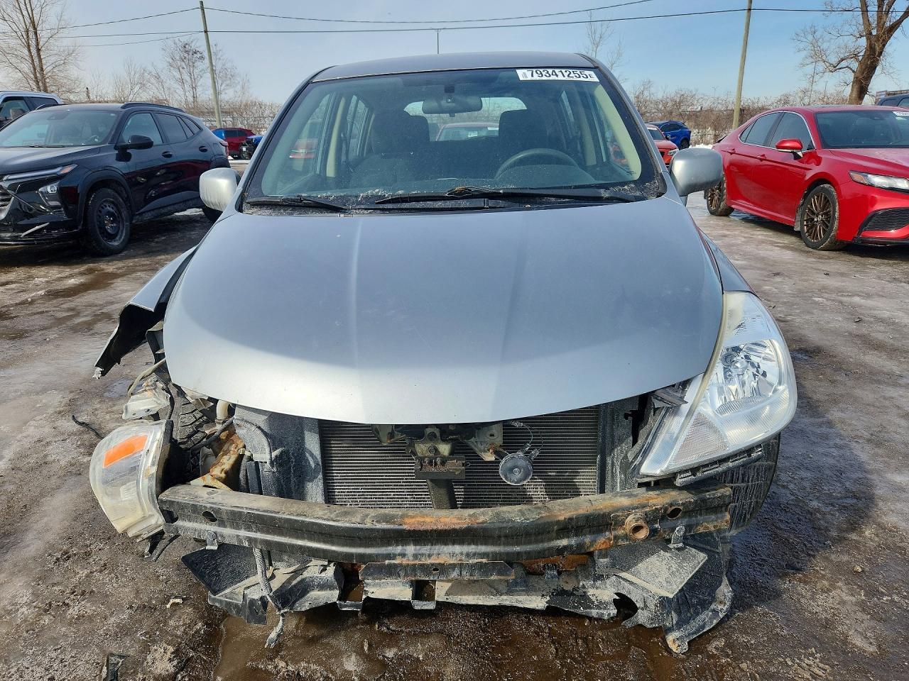2011 NISSAN VERSA
