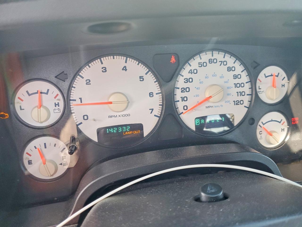 2004 DODGE RAM 1500